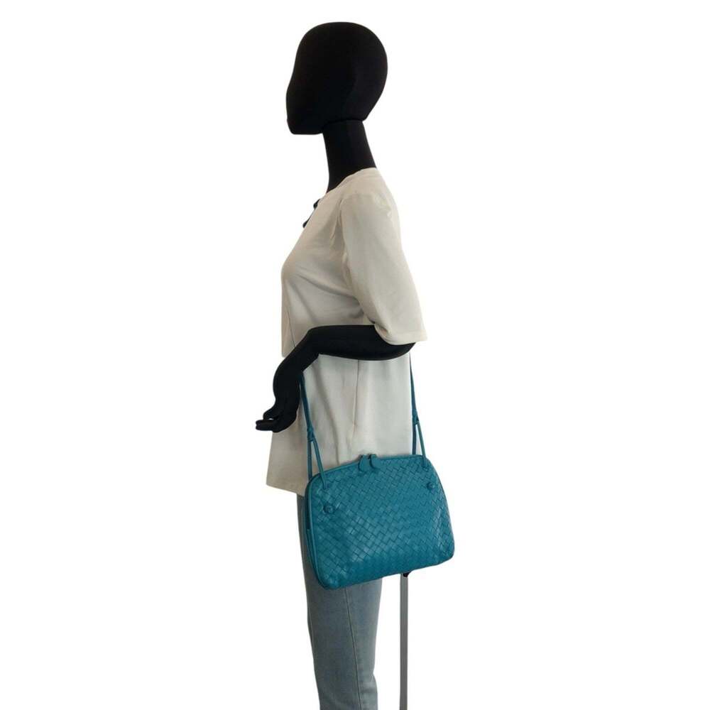 BOTTEGA VENETA Leather Intrecciato Shoulder Bag - Picture 6 of 9